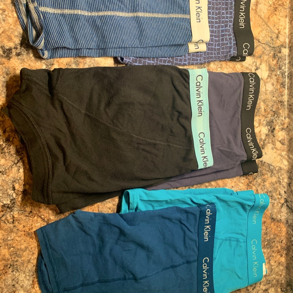 Calvin Klein Underwear. Size Large